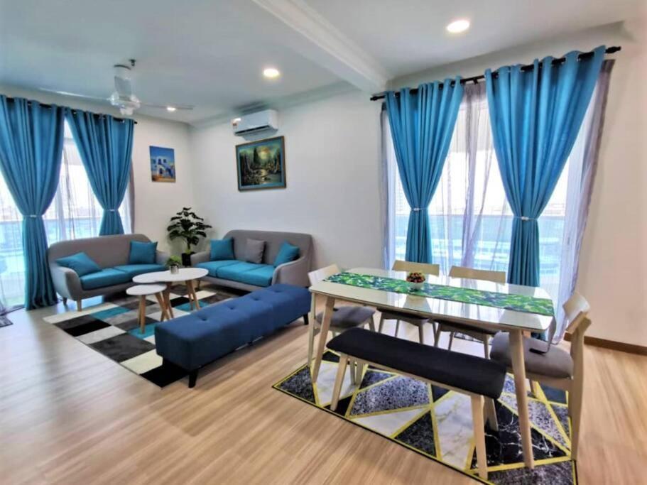 Apartment Stay@the Wave Melaka/corner Unit Malacca